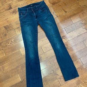 Hudson bootcut jeans size 26 Beth midrise baby boot